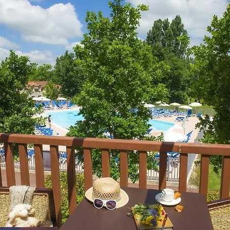 Pierre & La Du Monflanquin