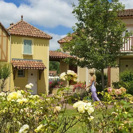 Holiday park Pierre & La Du 3*