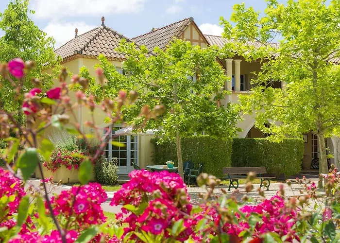 Pierre & La Du Feriepark 3*